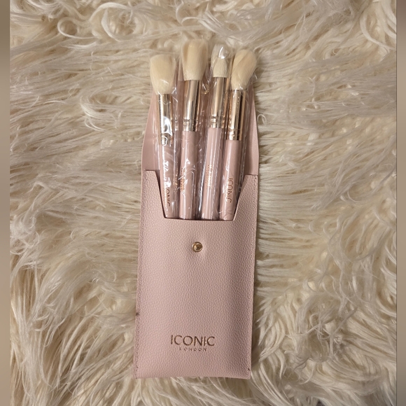 ICONIC London Handbag Glam Face Brush Set - Picture 1 of 3